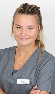 Dental assistant Carlee